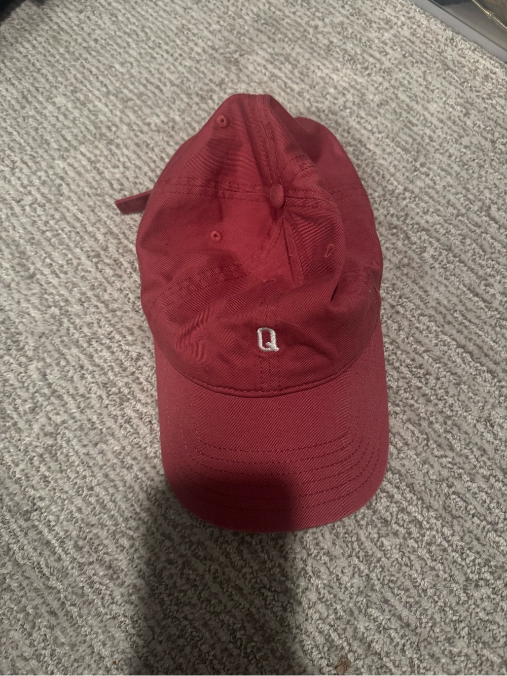 Maroon Baseball Cap with Embroidered 'Q'